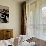 Astoria Ii 24 One Bedroom アパート *