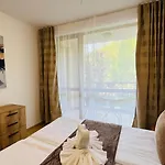 Astoria Ii 24 One Bedroom アパート *