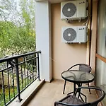 Astoria Ii 24 One Bedroom * エレニテ