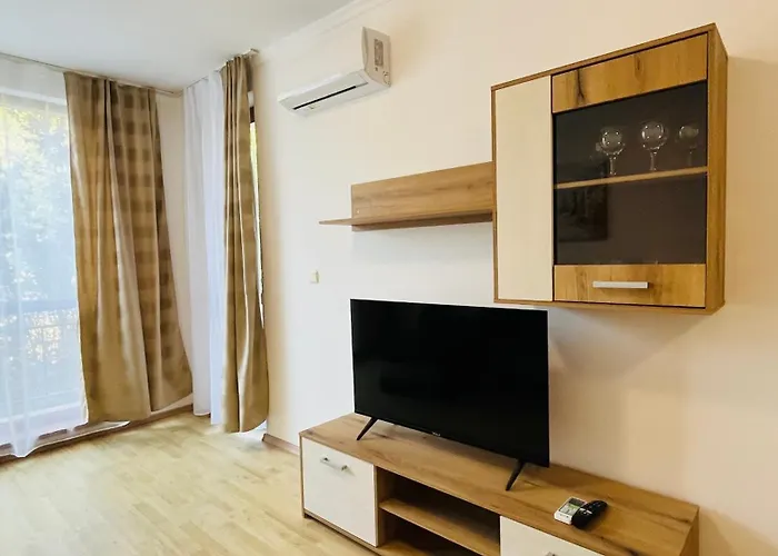 Astoria Ii 24 One Bedroom * Elenite