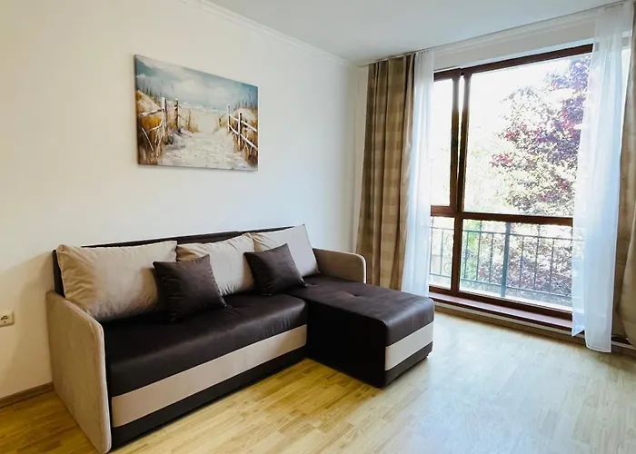 Astoria Ii 24 One Bedroom