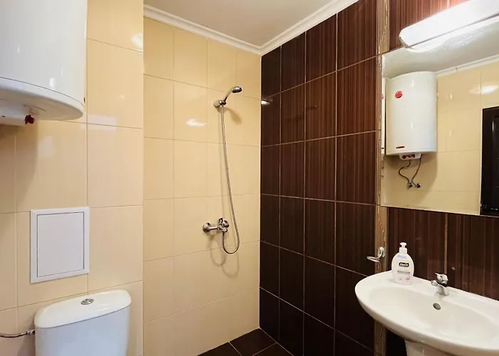 Astoria Ii 24 One Bedroom *